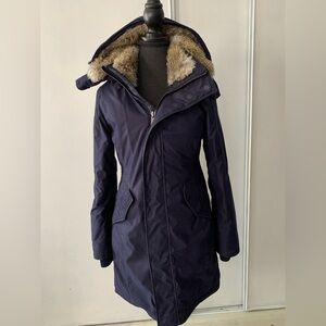 Aritzia Babaton Oskar parka xs